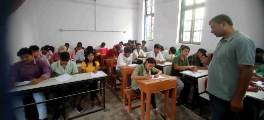 लंगट सिंह कॉलेज में बीबीए और बीसीए प्रोग्राम के लिए प्रवेश परीक्षा सफलतापूर्वक संपन्न